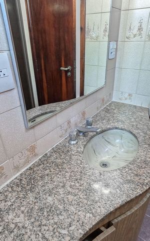 Casa à venda com 132m², 3 quartos e 4 vagas