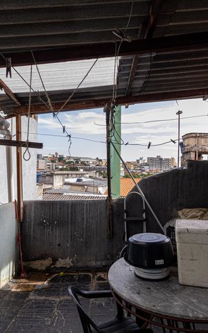 Casa para alugar com 250m², 5 quartos e 1 vaga Casa para alugar com 250m², 5 quartos e 1 vagaÁrea de Serviço