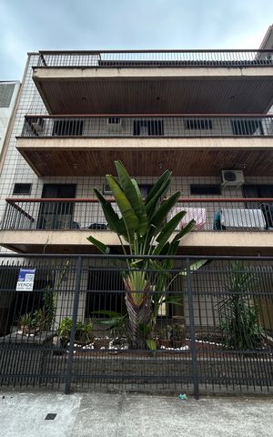 Apartamento à venda com 93m², 2 quartos e 1 vagaFachada + placa