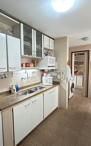 Apartamento à venda com 93m², 2 quartos e 1 vagaCozinha