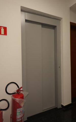 Apartamento à venda com 90m², 2 quartos e 1 vagaElevador
