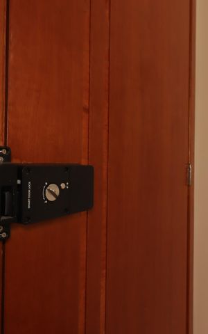Apartamento à venda com 90m², 2 quartos e 1 vagaFechadura Eletrônica