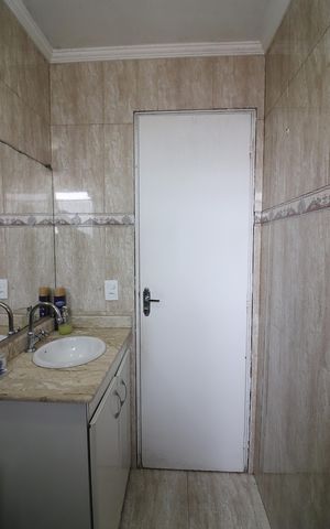 Apartamento à venda com 56m², 2 quartos e 1 vagaBanheiro Social