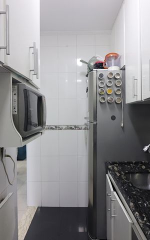 Apartamento à venda com 56m², 2 quartos e 1 vagaCozinha e Área de Serviço