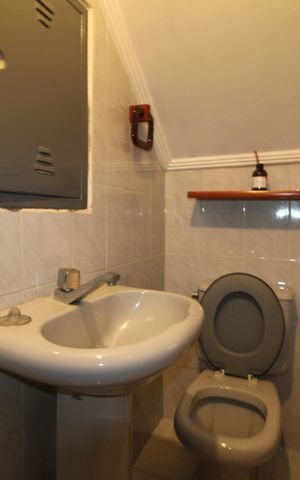 Casa à venda com 112m², 4 quartos e 3 vagasLavabo