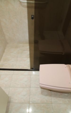 Casa à venda com 112m², 4 quartos e 3 vagasQuarto 1 - Banheiro