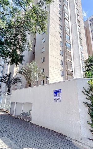 Apartamento à venda com 60m², 2 quartos e 1 vagaFachada com Plaquinha
