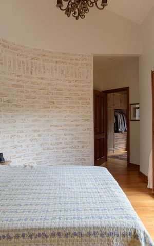Casa de condomínio à venda com 416m², 4 quartos e 4 vagas Casa de condomínio à venda com 416m², 4 quartos e 4 vagasSuíte principal