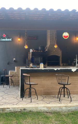 Casa de condomínio para alugar com 220m², 6 quartos e 3 vagas