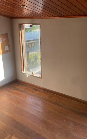 Casa de condomínio para alugar com 220m², 6 quartos e 3 vagas
