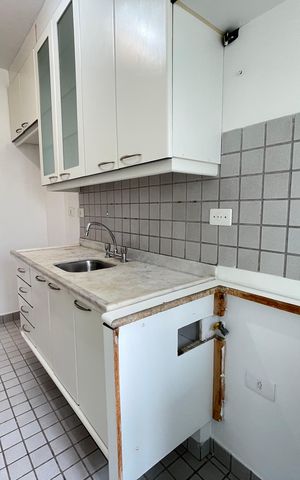 Apartamento à venda com 63m², 3 quartos e 1 vaga Apartamento à venda com 63m², 3 quartos e 1 vagaCozinha e Área de Serviço