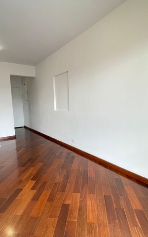 Apartamento à venda com 63m², 3 quartos e 1 vaga Apartamento à venda com 63m², 3 quartos e 1 vagaSala
