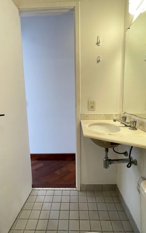 Apartamento à venda com 63m², 3 quartos e 1 vaga Apartamento à venda com 63m², 3 quartos e 1 vagaBanheiro Social