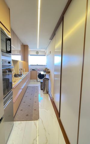 Apartamento à venda com 120m², 3 quartos e 2 vagas Apartamento à venda com 120m², 3 quartos e 2 vagasCozinha