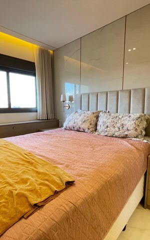 Apartamento à venda com 120m², 3 quartos e 2 vagas Apartamento à venda com 120m², 3 quartos e 2 vagasSuíte 1
