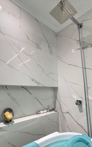 Apartamento à venda com 120m², 3 quartos e 2 vagas Apartamento à venda com 120m², 3 quartos e 2 vagasBanheiro da Suíte 2