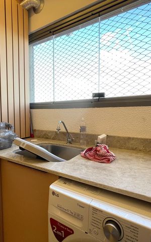 Apartamento à venda com 120m², 3 quartos e 2 vagas Apartamento à venda com 120m², 3 quartos e 2 vagasÁrea de Serviço