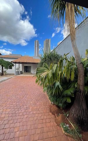 Casa para alugar com 260m², 3 quartos e 3 vagas