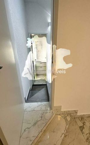 Casa à venda com 440m², 4 quartos e 2 vagas