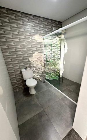 Casa à venda com 440m², 4 quartos e 2 vagas