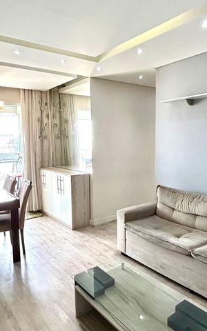 Apartamento à venda com 76m², 3 quartos e 2 vagas Apartamento à venda com 76m², 3 quartos e 2 vagasSala