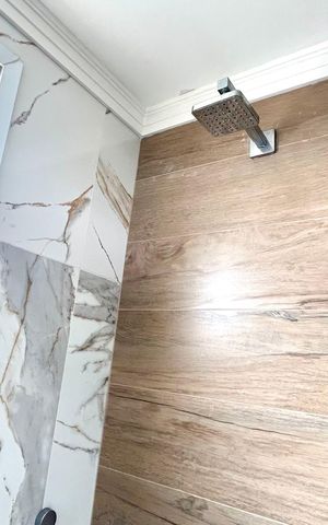 Apartamento à venda com 76m², 3 quartos e 2 vagas Apartamento à venda com 76m², 3 quartos e 2 vagasBanheiro 1