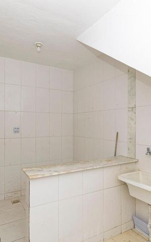 Casa de condomínio à venda com 90m², 2 quartos e 1 vagaÁrea de Serviço