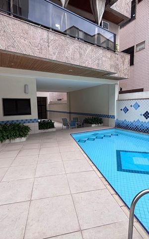 Apartamento à venda com 100m², 3 quartos e 2 vagas Apartamento à venda com 100m², 3 quartos e 2 vagasÁrea comum - Piscina