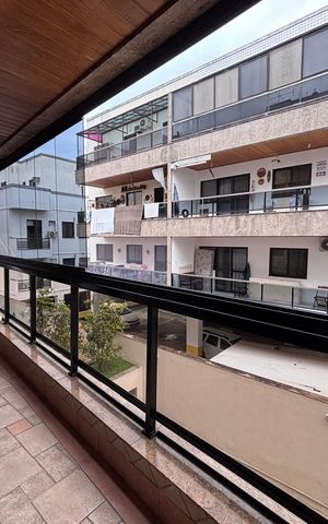 Apartamento à venda com 100m², 3 quartos e 2 vagas Apartamento à venda com 100m², 3 quartos e 2 vagasVaranda