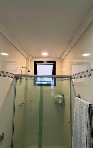 Apartamento à venda com 100m², 3 quartos e 2 vagas Apartamento à venda com 100m², 3 quartos e 2 vagasBanheiro do Quarto 1