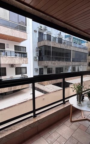 Apartamento à venda com 100m², 3 quartos e 2 vagas Apartamento à venda com 100m², 3 quartos e 2 vagasVaranda