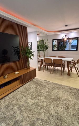 Apartamento à venda com 100m², 3 quartos e 2 vagas Apartamento à venda com 100m², 3 quartos e 2 vagasSala