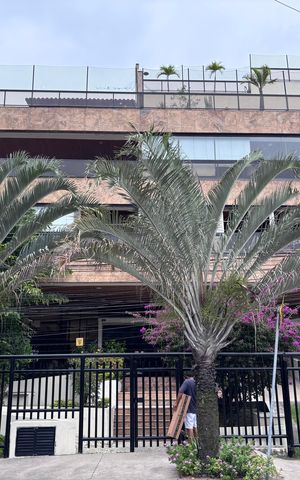 Apartamento à venda com 100m², 3 quartos e 2 vagas Apartamento à venda com 100m², 3 quartos e 2 vagasFachada