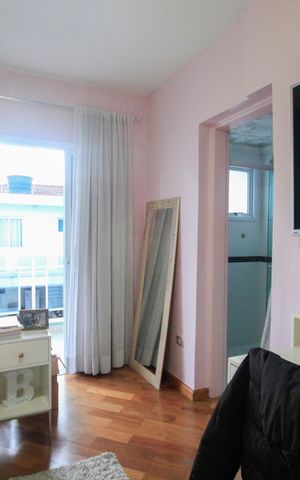 Casa à venda com 186m², 4 quartos e 2 vagas Casa à venda com 186m², 4 quartos e 2 vagasSuíte 2