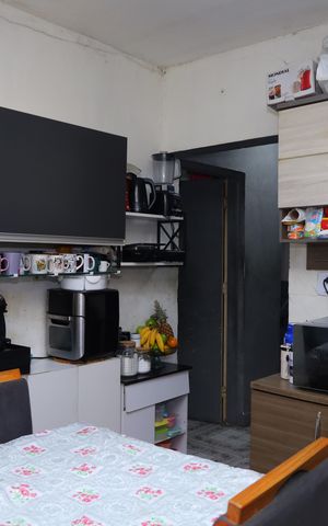 Casa para alugar com 312m², 3 quartos e 10 vagasCozinha