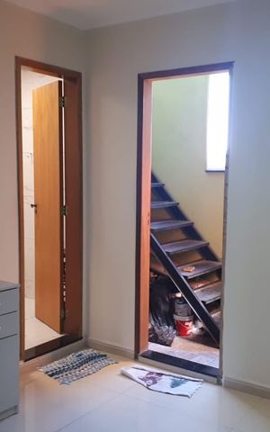 Casa à venda com 114m², 3 quartos e 1 vaga