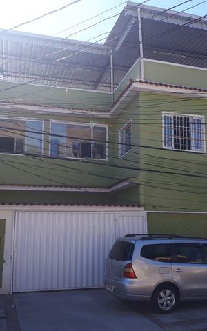 Casa à venda com 114m², 3 quartos e 1 vaga
