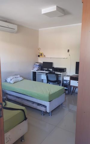 Casa à venda com 114m², 3 quartos e 1 vaga