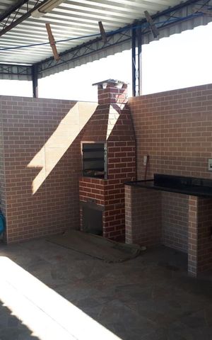 Casa à venda com 114m², 3 quartos e 1 vaga