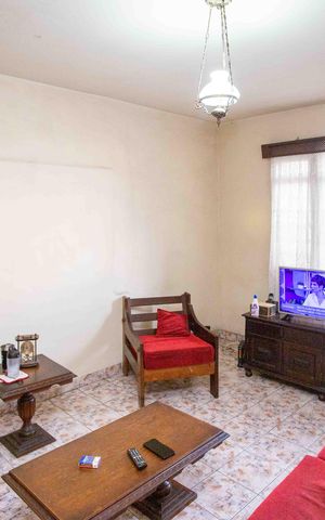 Casa à venda com 121m², 3 quartos e 2 vagasSala