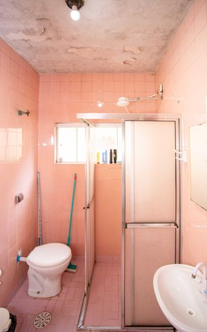 Casa à venda com 121m², 3 quartos e 2 vagasBanheiro 1