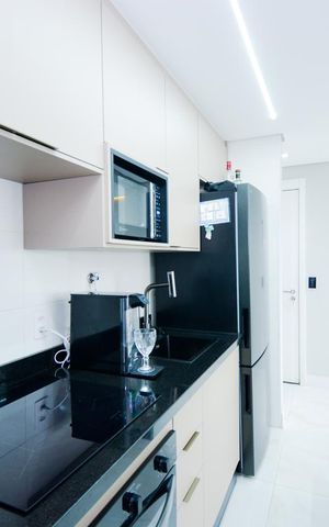 Apartamento para alugar com 89m², 2 quartos e 2 vagasCozinha