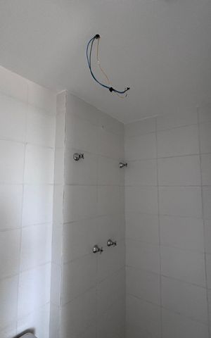 Apartamento à venda com 52m², 2 quartos e 1 vaga Apartamento à venda com 52m², 2 quartos e 1 vagaBanheiro social