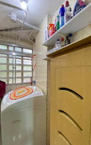 Apartamento à venda com 45m², 2 quartos e 1 vaga Apartamento à venda com 45m², 2 quartos e 1 vagaÁrea de Serviço