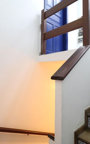 Casa para alugar com 120m², 2 quartos e sem vagaEscada