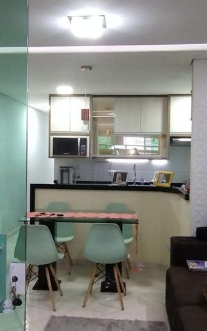 Casa à venda com 220m², 5 quartos e 2 vagas Casa à venda com 220m², 5 quartos e 2 vagasCasa 1 - Sala
