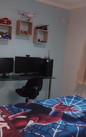 Casa à venda com 220m², 5 quartos e 2 vagas Casa à venda com 220m², 5 quartos e 2 vagasCasa 1 - Quarto 1