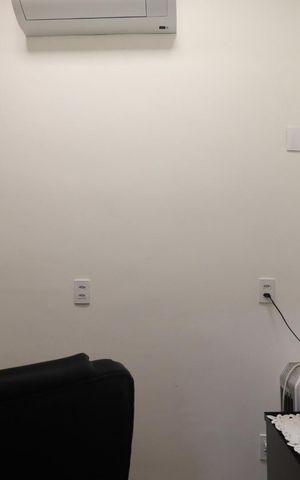 Casa de condomínio para alugar com 160m², 3 quartos e 4 vagasEscritório
