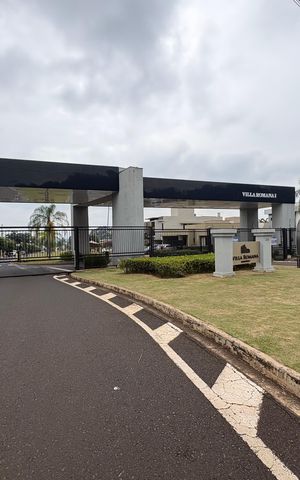 Casa de condomínio para alugar com 160m², 3 quartos e 4 vagasFachada condomínio