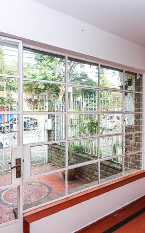 Casa para alugar com 250m², 4 quartos e 2 vagasVaranda